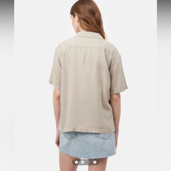 Tentree Women’s Hemp Resort shirt Medium - Picture 2 of 6